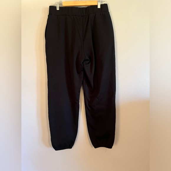 Juicy by juicy culture 2 piece jogging suit. Top xl bottom large - Picture 6 of 8